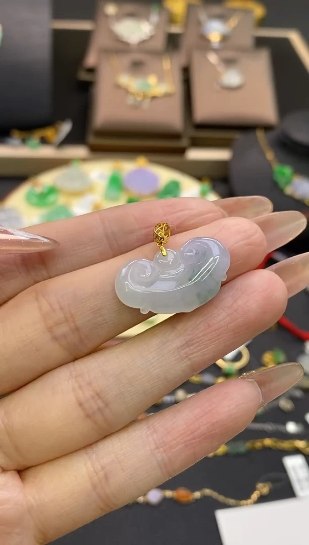 【闪购商品】翡翠颈饰18K金镶嵌净货11859