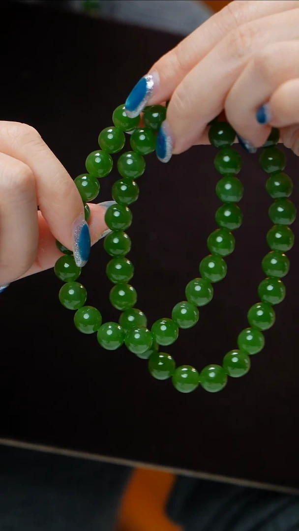 项链未镶嵌和田玉（碧玉）碧玉项链9-10mm 多样性发其一
