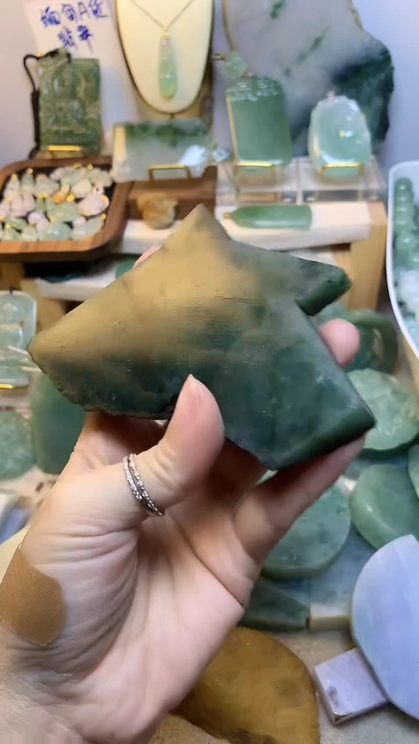 未镶嵌挂件翡翠 缅甸A货翡翠，没有运费险