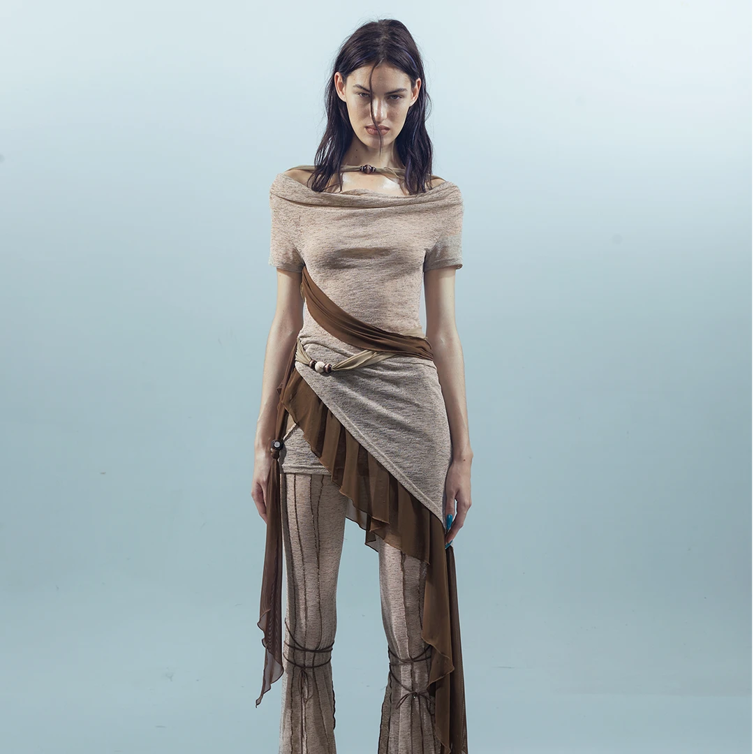 NN-NORTH NODE “树带临摹”串珠网纱拼接不规则短袖T恤