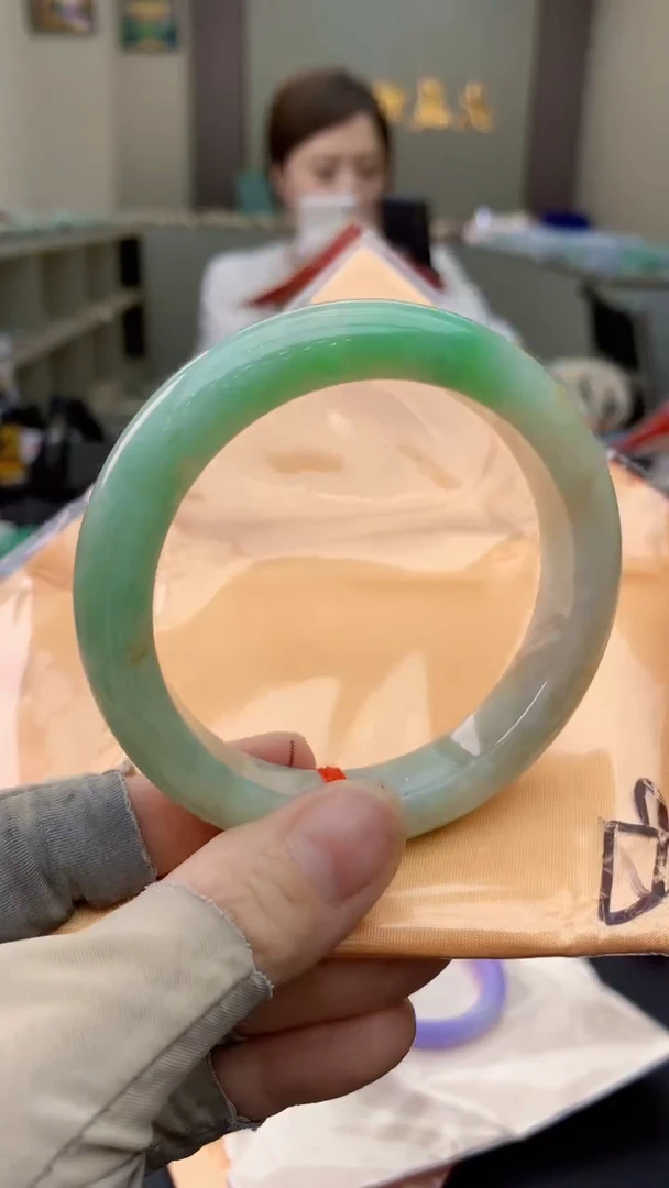 未镶嵌手镯翡翠0248868736