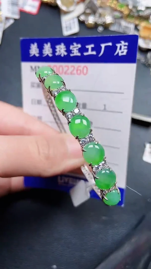 颈饰银S925镶嵌翡翠莎*2260