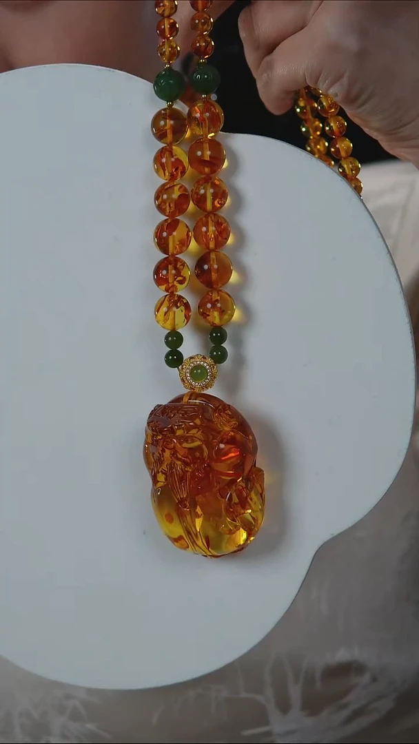 琥珀（花珀）项链未镶嵌花珀貔貅