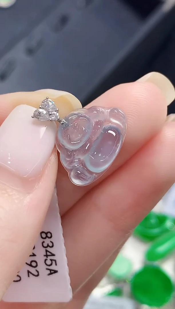 吊坠(不含链)18K金镶嵌翡翠X2192多样性发其一