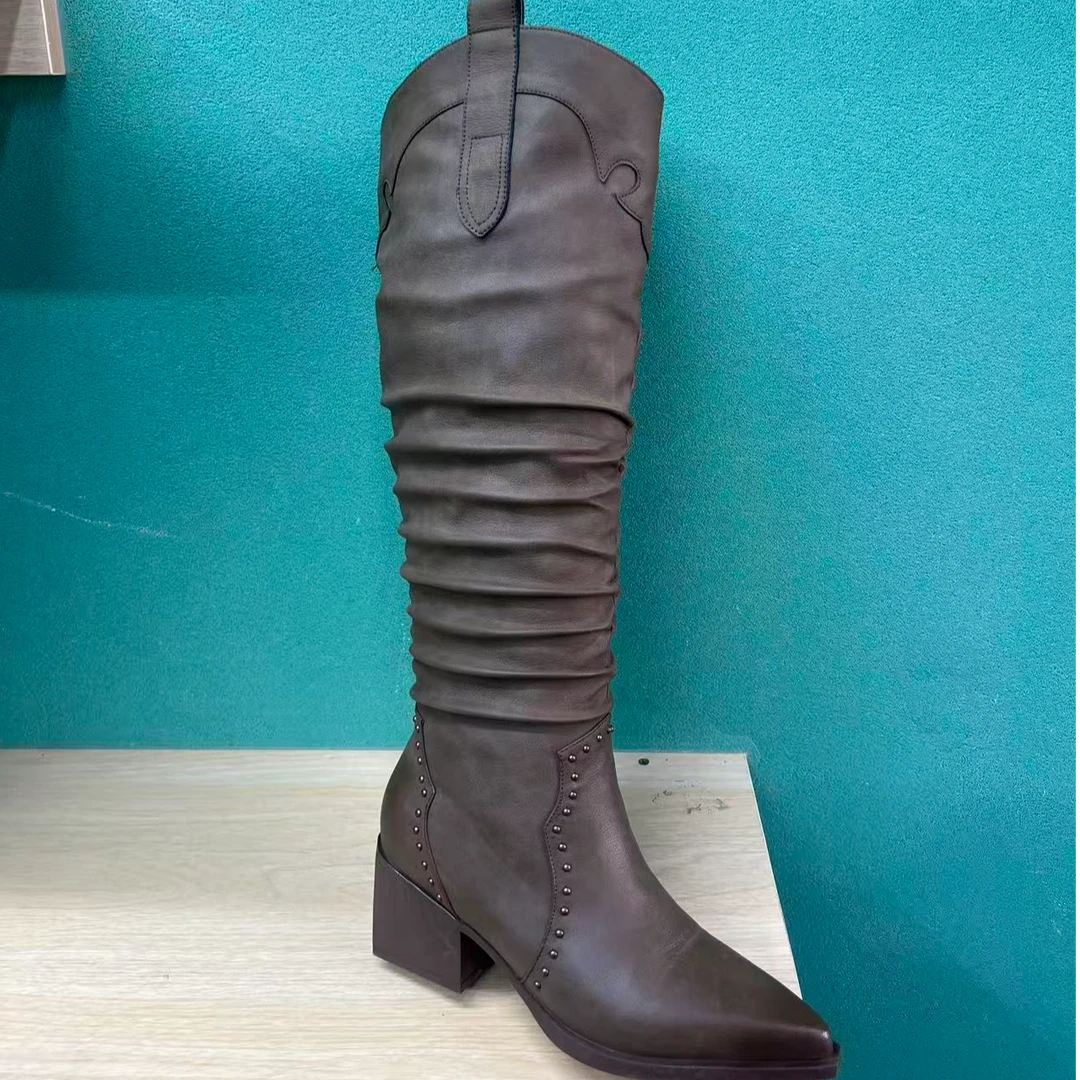 新款复古高筒靴女鞋时装靴长靴高筒靴黑色直筒靴高跟牛仔过膝女靴