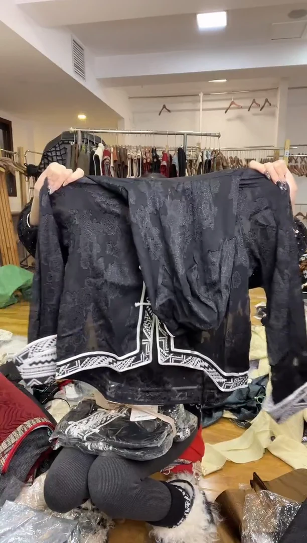 M码    130斤  防晒