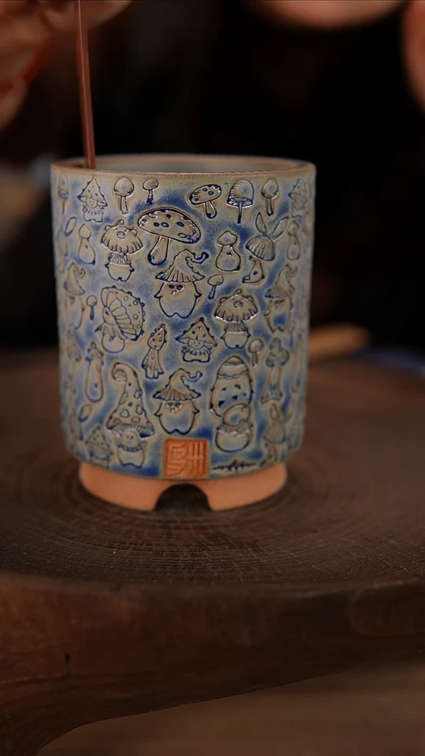 【闪购商品】红陶2-20-087默认有瑕口7.5