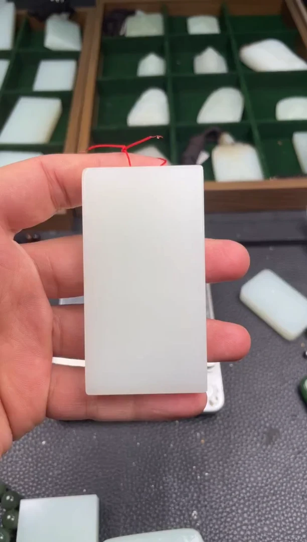 定制和田玉赫*定制挂件