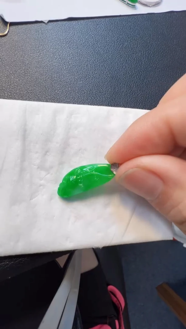 翡翠18K金镶嵌吊坠(不含链)1000