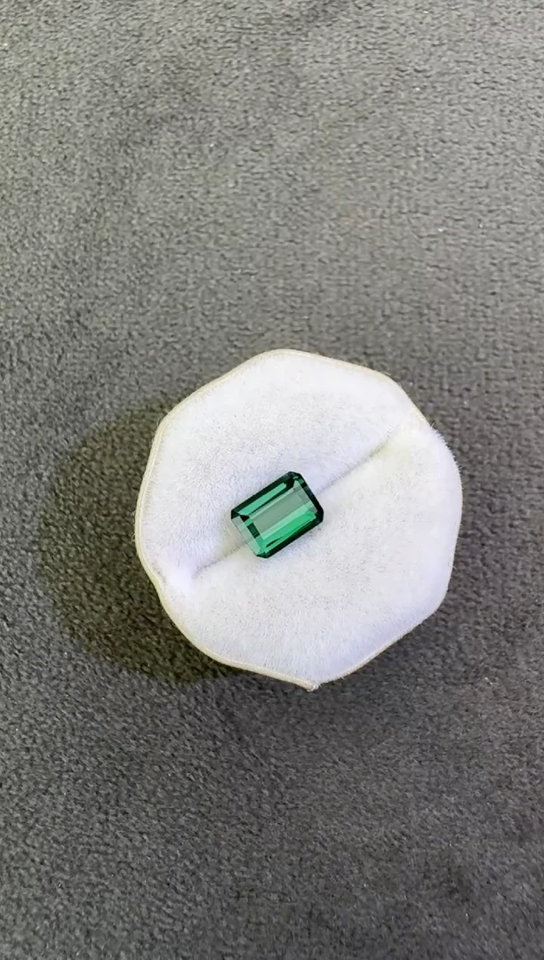 未镶嵌珠宝半成品碧玺1ct