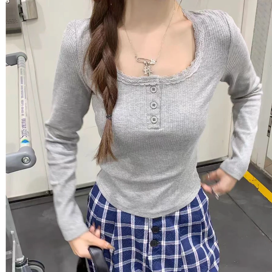 2025春季新款不规则方领蕾丝长袖T恤女甜美减龄ins纽扣打底衫