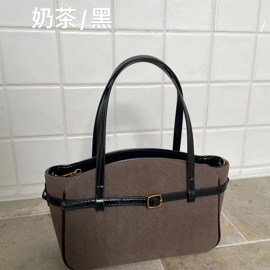 【芝麻集】SK-92223-奶茶/黑RAIN.CUN夏季新款腋下斜跨轻奢女包