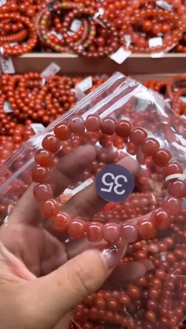 南红玛瑙未镶嵌珠宝奇石35-10