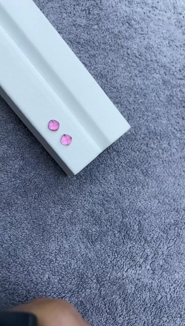 未镶嵌裸石碧玺随机发货一颗