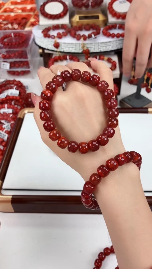 南红玛瑙瓦西老型手串10+未镶嵌一个/条