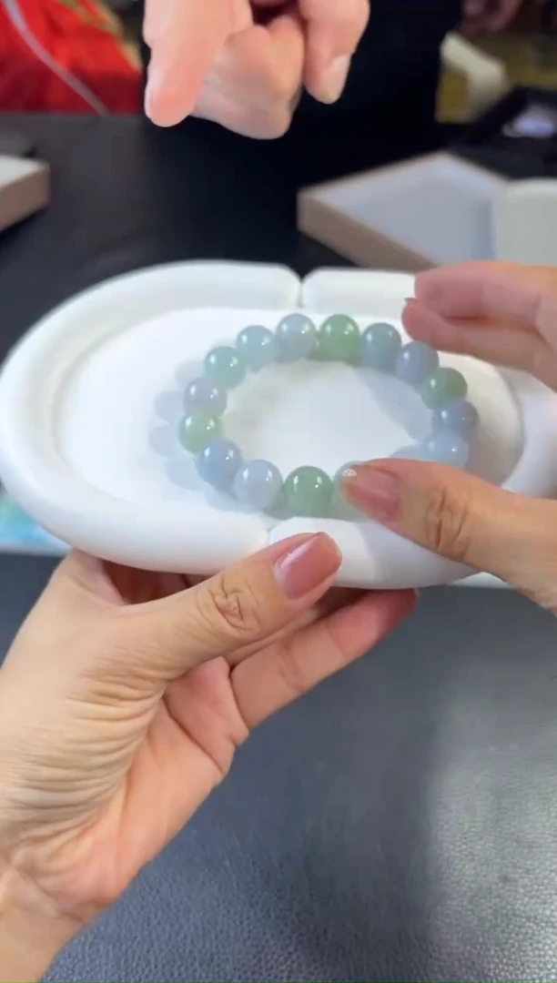 未镶嵌挂件翡翠发一件CH130