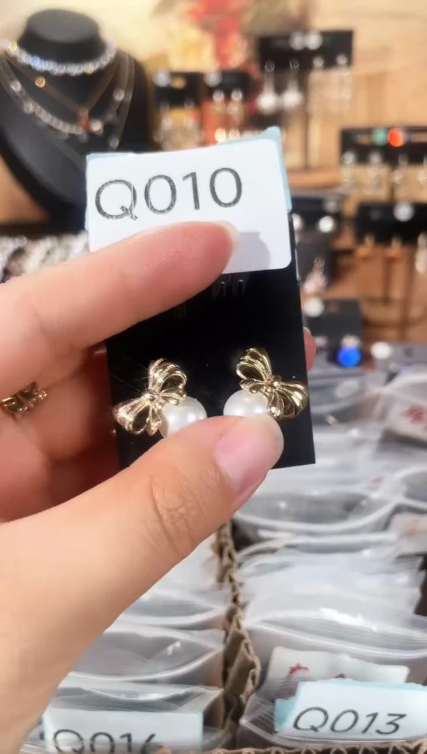 合金925银锆石Q010
