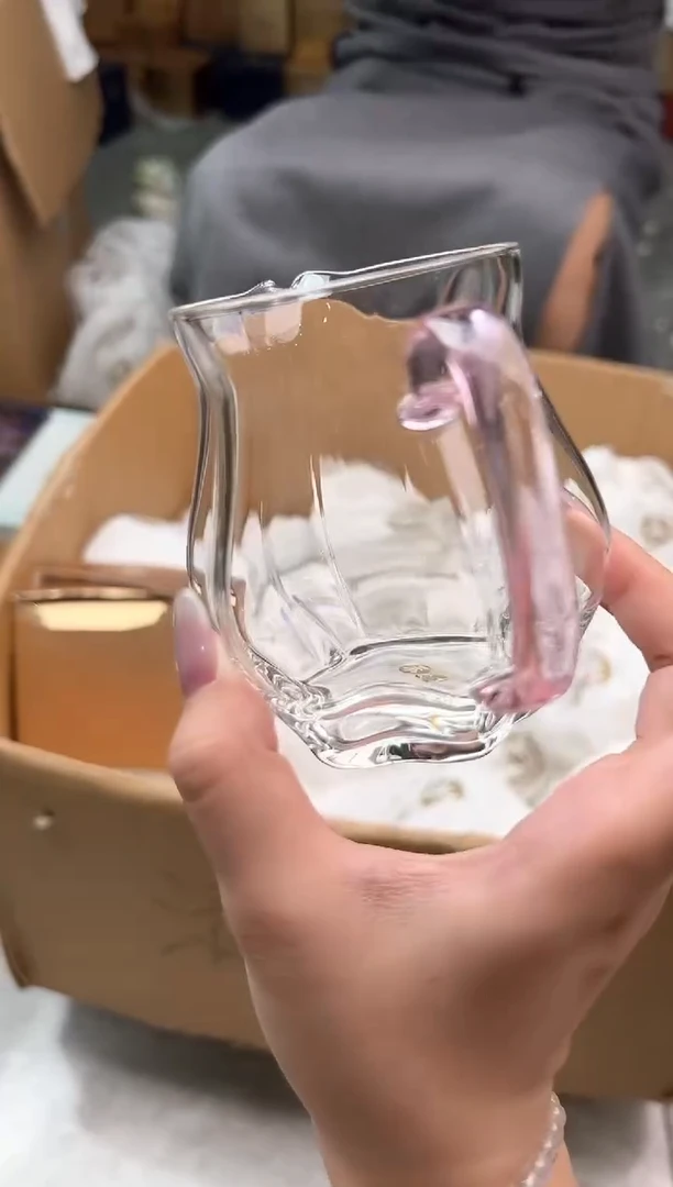 禾墨云华浅粉色