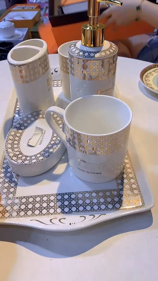 杯鸿辉家品牌瓷器，京东包邮！