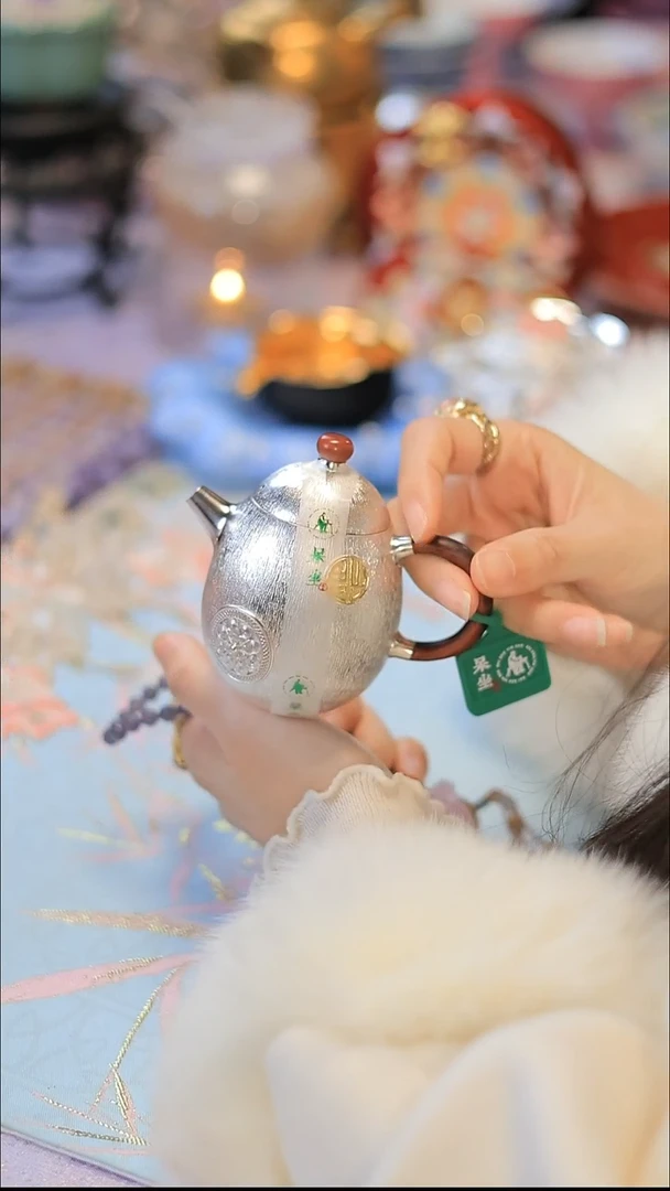 爱***?山怂阿卿@@DZ0142