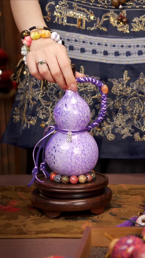 233易林漂漆酒葫芦------158