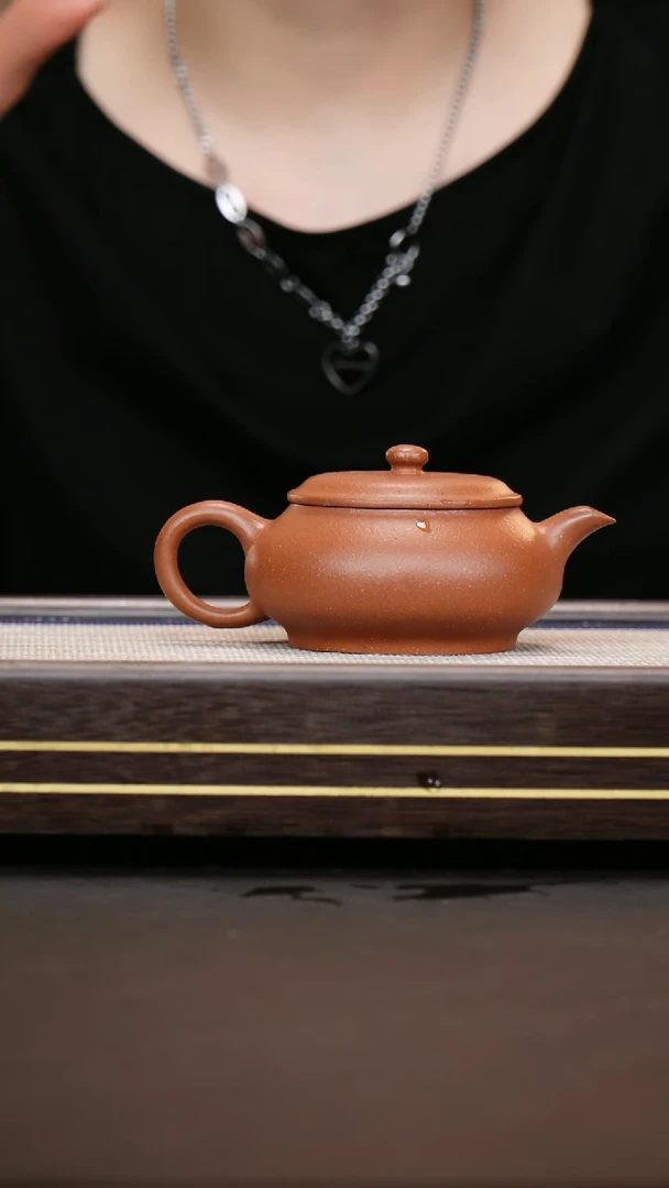 茶壶紫砂红降坡  明炉