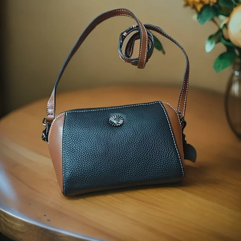 新款轻奢时尚百搭牛皮肩包奢8828