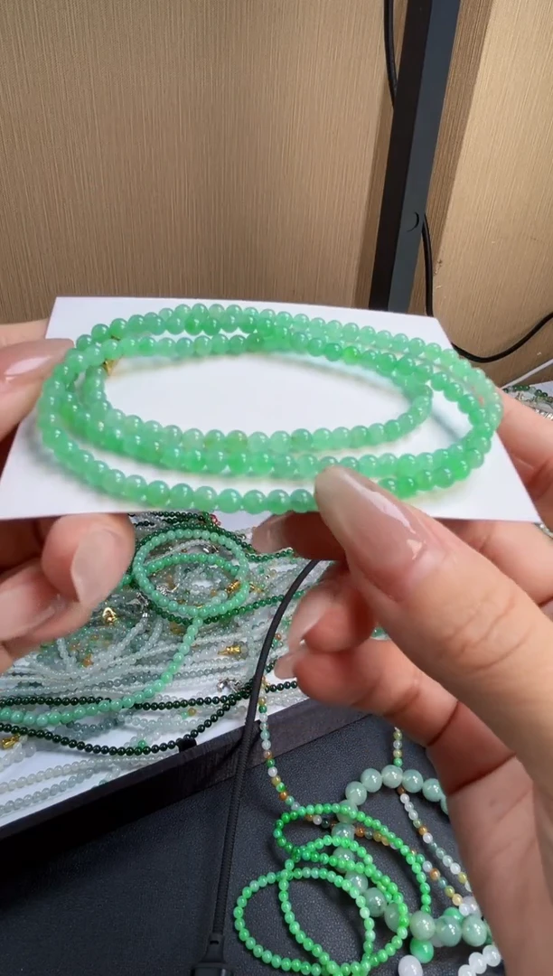 定制翡翠未镶嵌缅甸天然翡翠A货