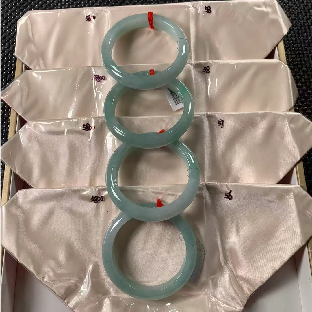 翡翠A货0手镯多样性发货，发一件