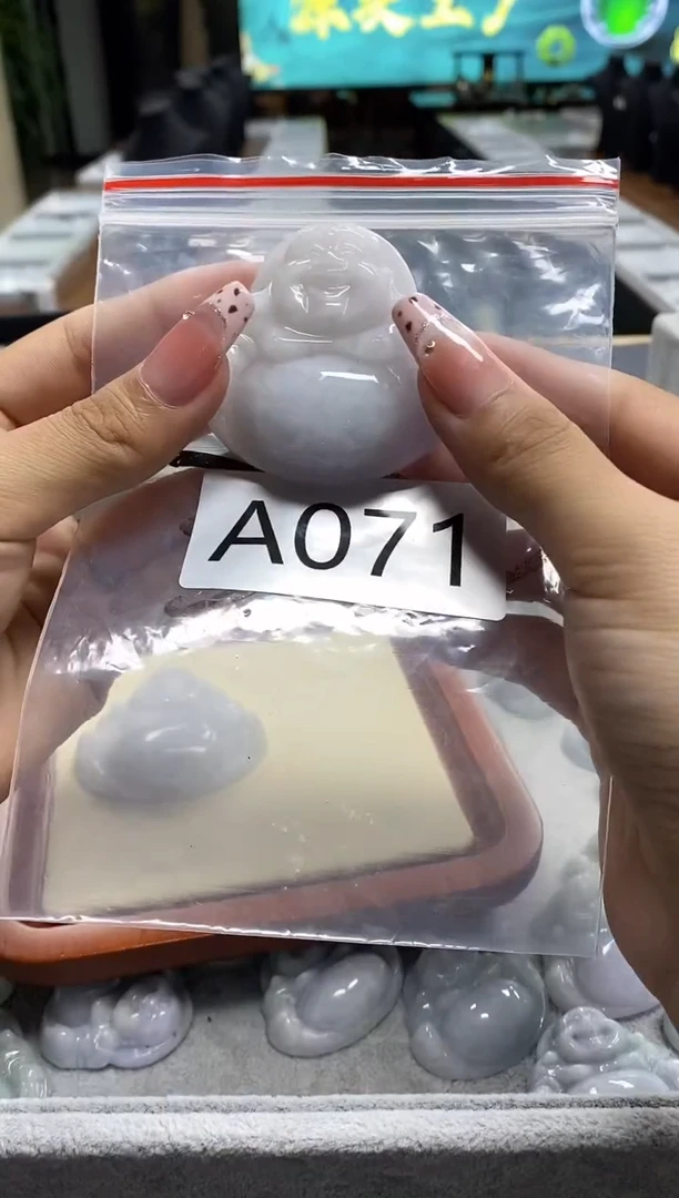翡翠未镶嵌颈饰天然缅甸A货翡翠a071
