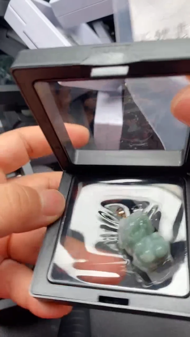 翡翠未镶嵌吊坠(不含链)4130