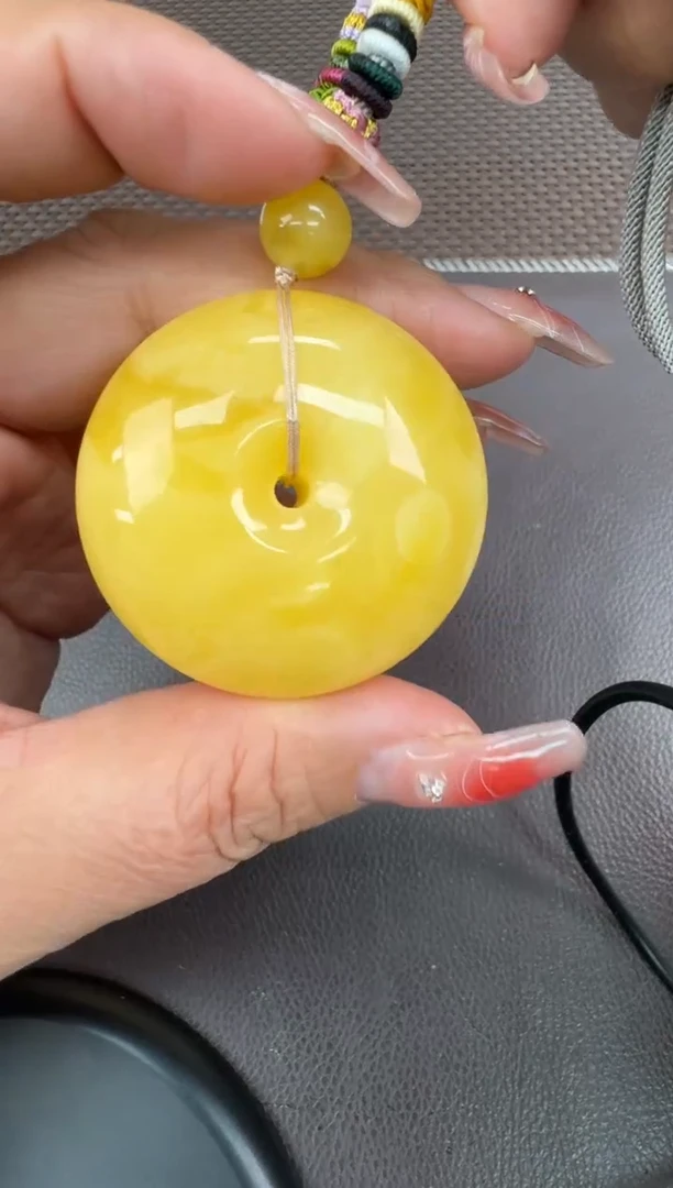 【闪购商品】琥珀裸石未镶嵌挂件