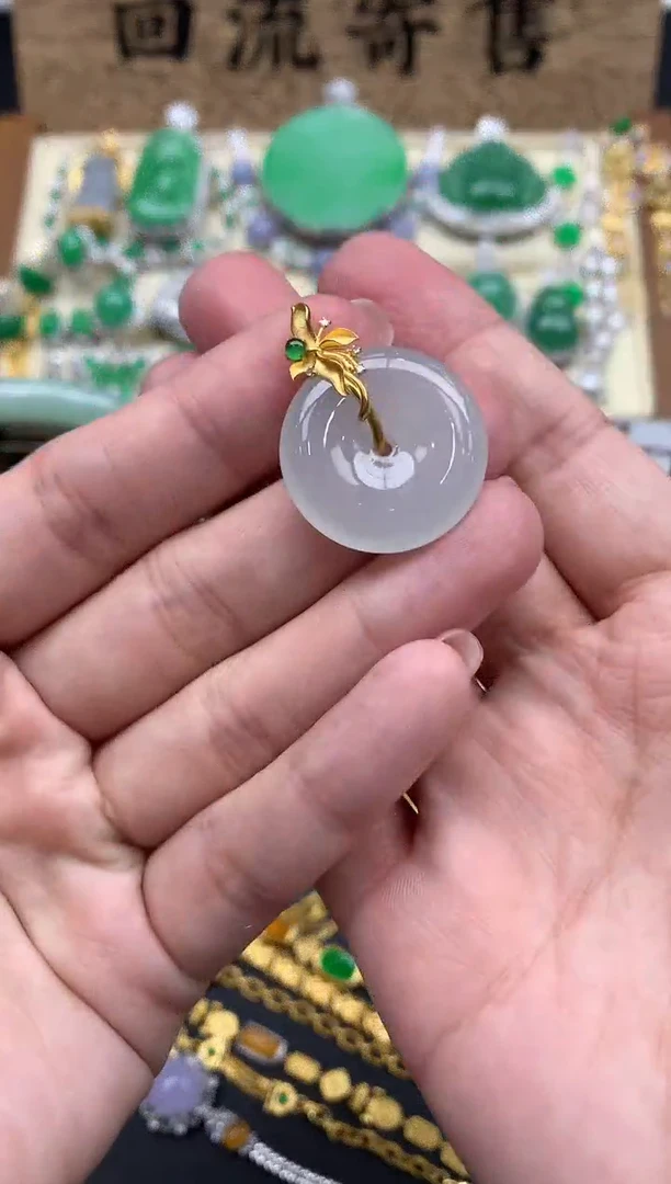 【闪购商品】翡翠颈饰18K金镶嵌95-中国好珍宝