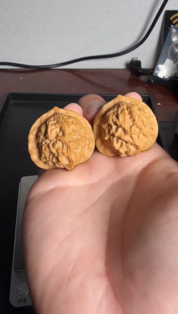 吊坠文玩核桃全品瓷娃娃