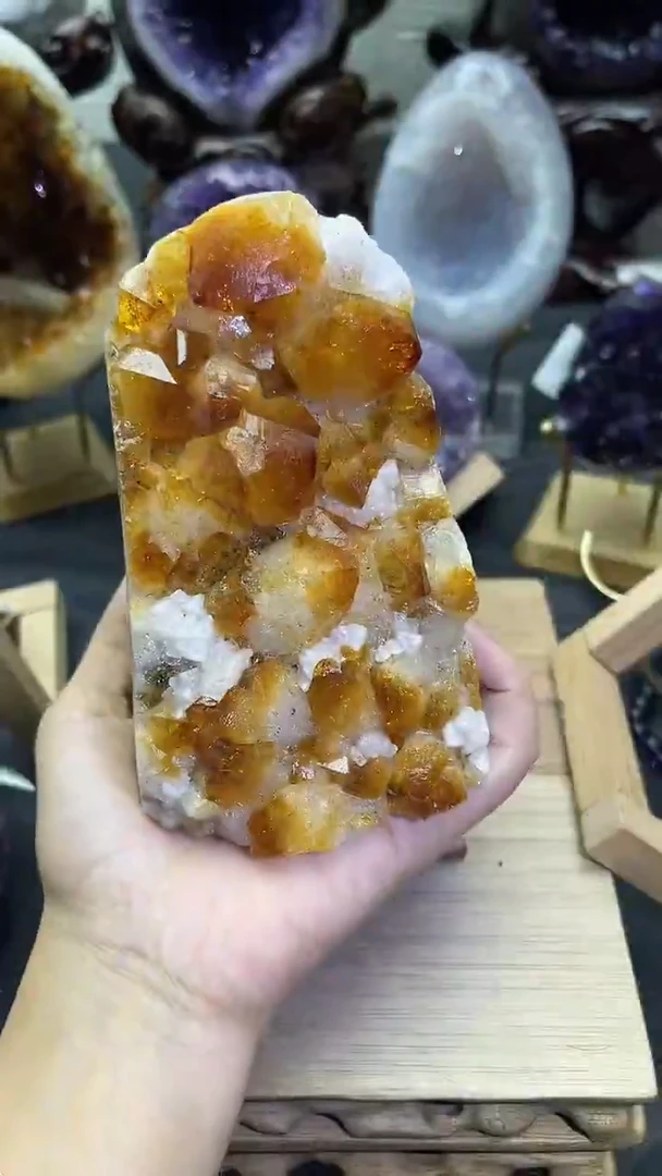 未镶嵌大型摆件（非配饰）紫晶191号摆件