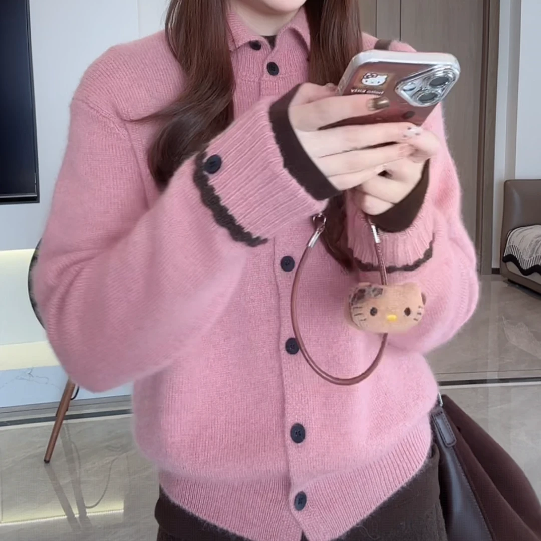 洋气温柔感袖口卷边撞色立领爱心毛衣外套女别致宽松减龄针织开衫