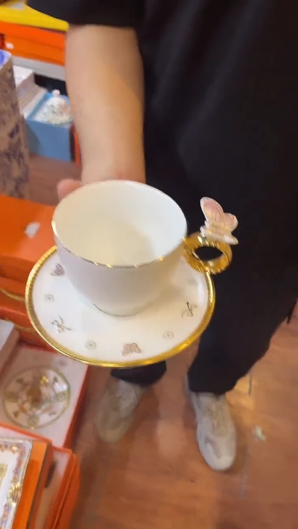 杯鸿辉家品牌瓷器，京东包邮！