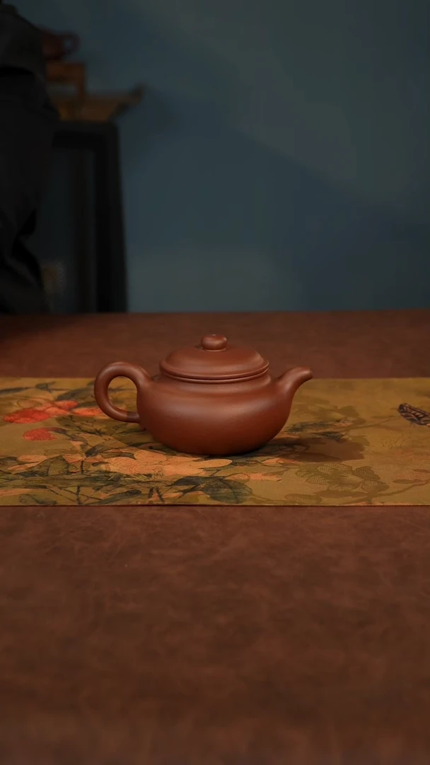 茶壶紫砂吴*仿古