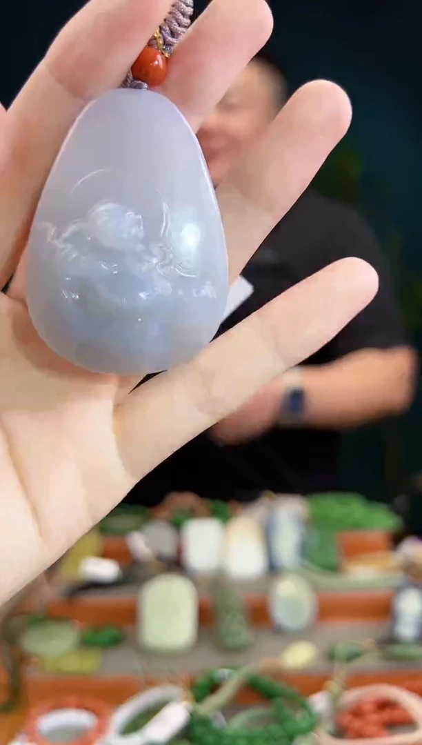 颈饰未镶嵌和田玉一物一证 拍一单发一个