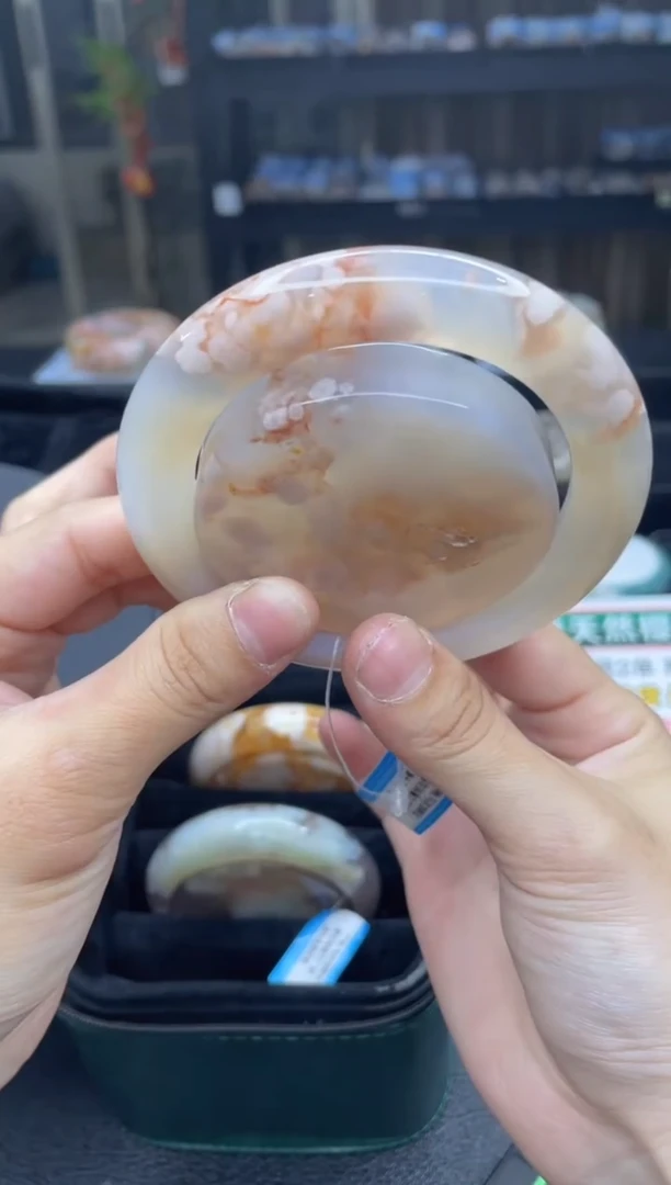 石英质玉手镯未镶嵌A58(58圈赠送镯心)