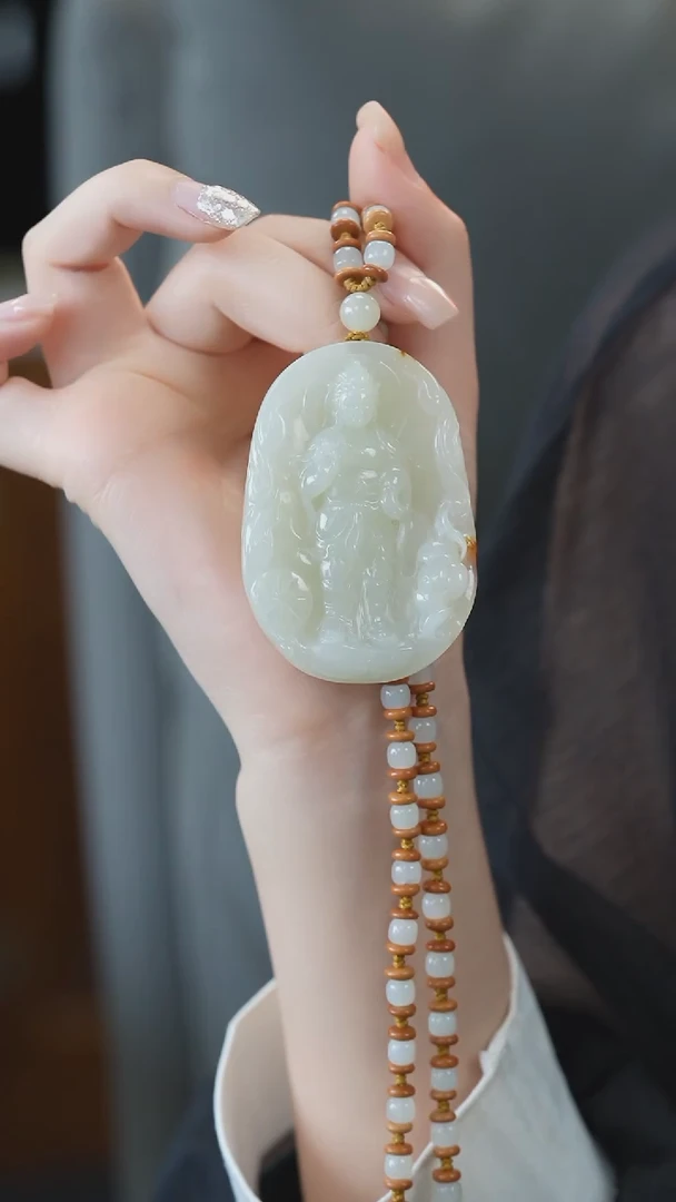 和田玉未镶嵌颈饰观音