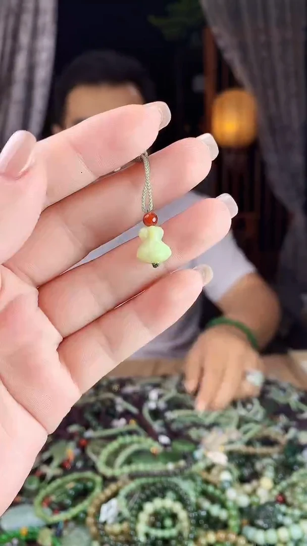 和田玉未镶嵌挂件多样性发货拍一发一