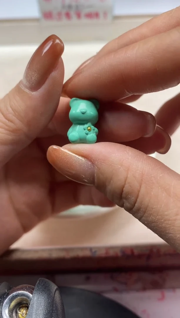 【闪购商品】玛瑙/玉髓颈饰未镶嵌x243高瓷绿*松小熊*1个