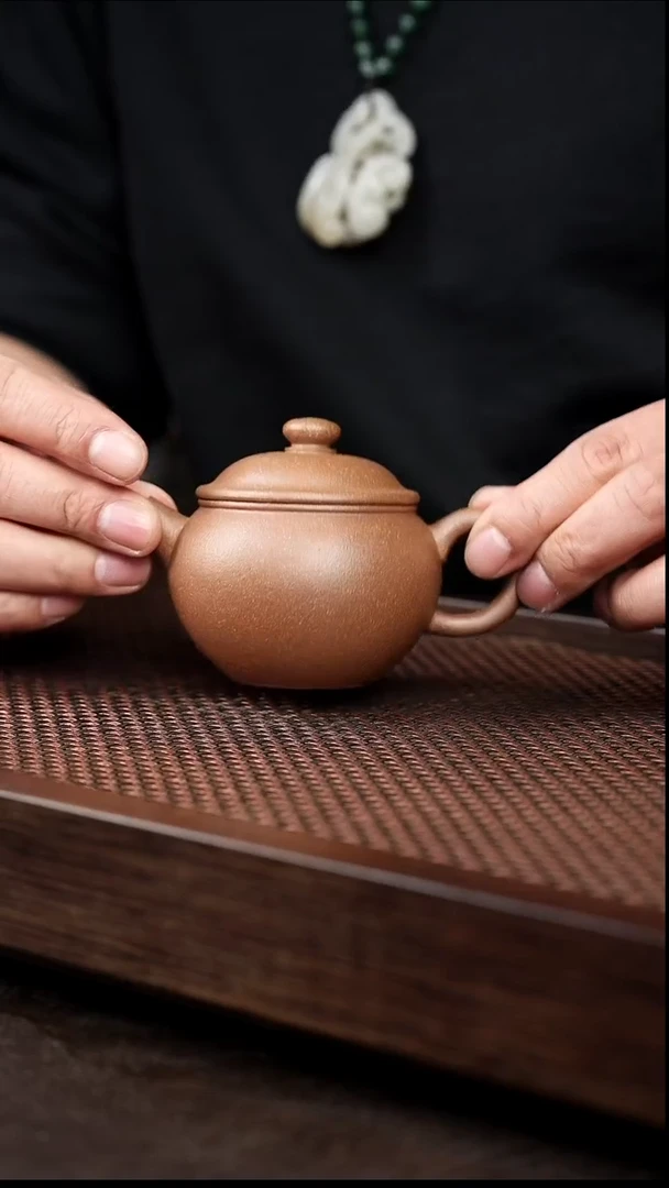茶壶紫砂青降坡巨轮珠