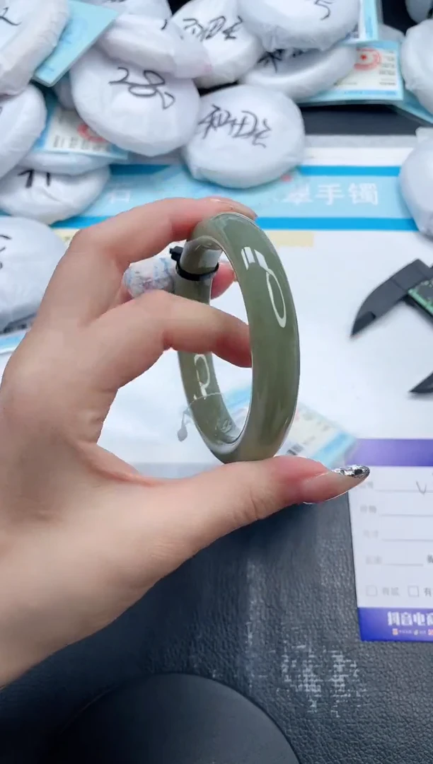 和田玉手镯未镶嵌26V38-60