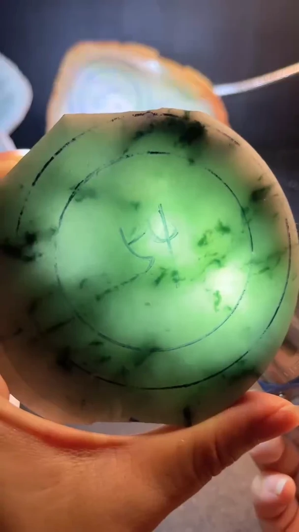 定制翡翠手镯未镶嵌啊*哥翡翠