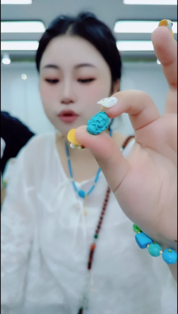 玛瑙/玉髓颈饰合金2313雕刻人鱼