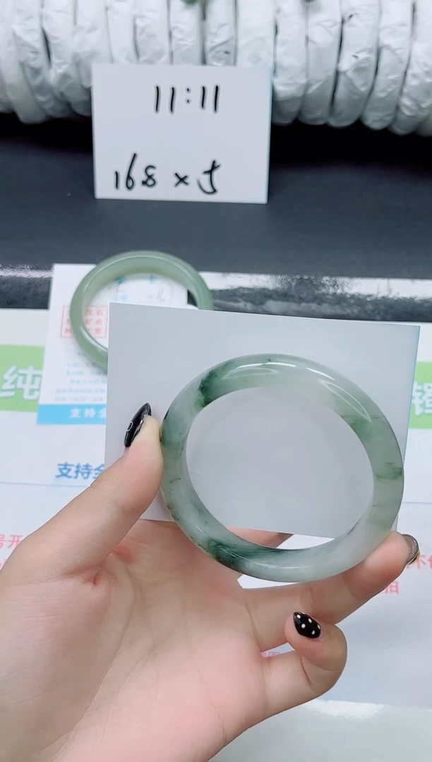 未镶嵌手镯石英质玉0138-58