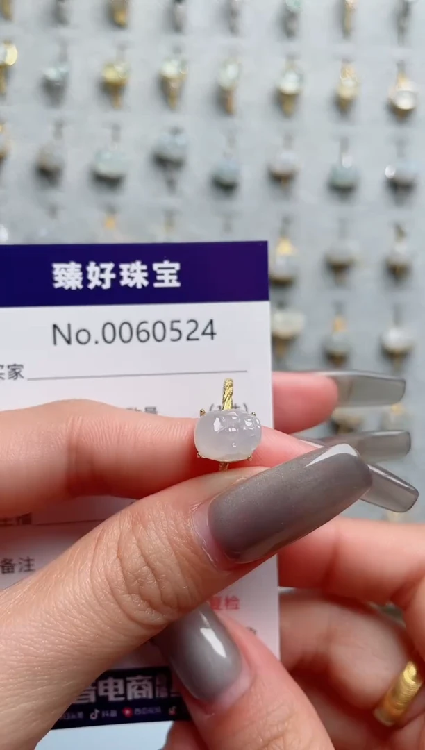 【闪购商品】翡翠戒指银S925镶嵌........