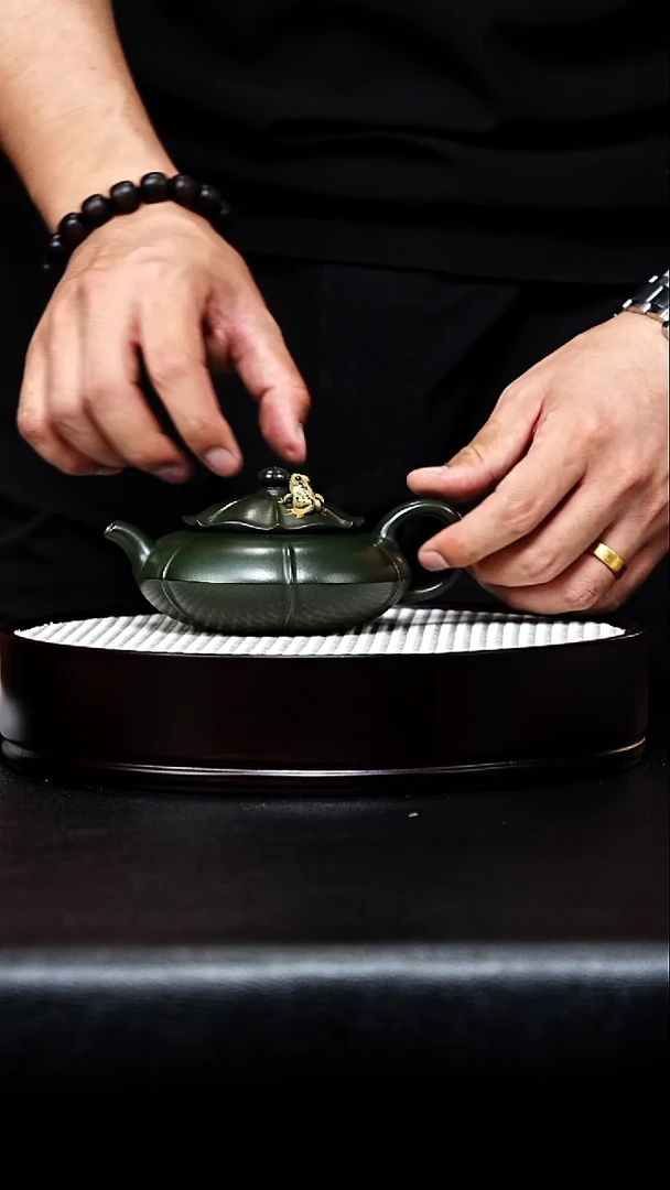 紫砂茶宠宜兴紫砂壶